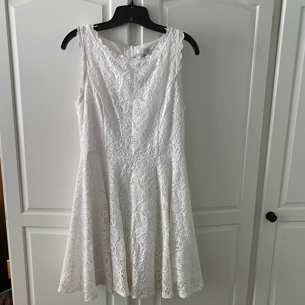 White lace dress